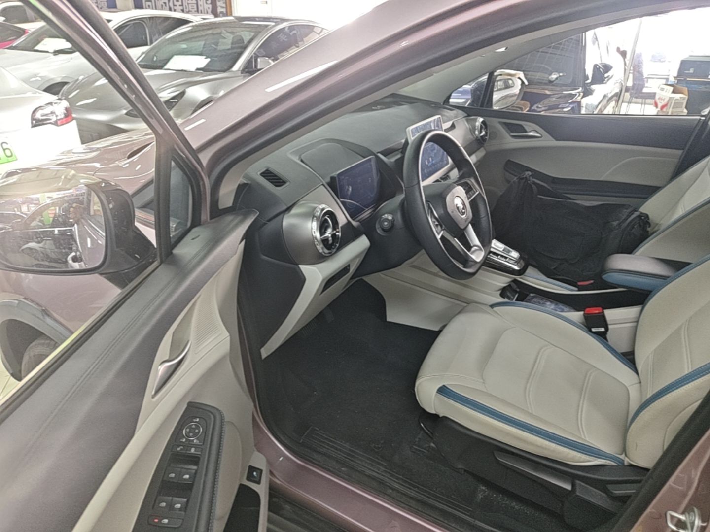 BYD Yuan Pro 2023 401 km Deluxe Version — снимка 18