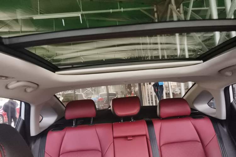 Used Changan Eado 2020 PLUS Blue Whale NE 1.4T GDI DCT Flagship Model
