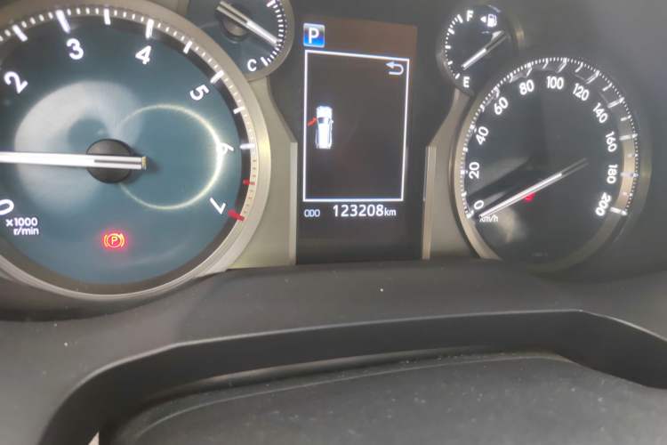 Used Toyota Prado 2018 3.5L Automatic TX-L with Rear-Mounted Spare Tire
