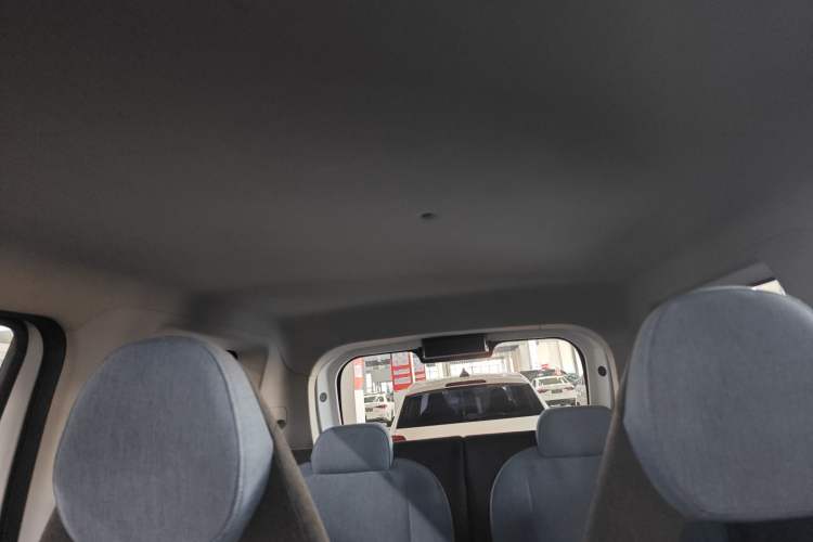 Used Geely Galaxy Panda 2024 Panda Mini 200km Endurance Bear
