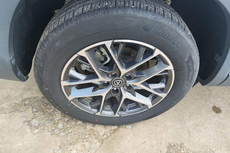 Used Changan CS75 PLUS 2022 2nd Generation 1.5T Automatic Prestige Version
