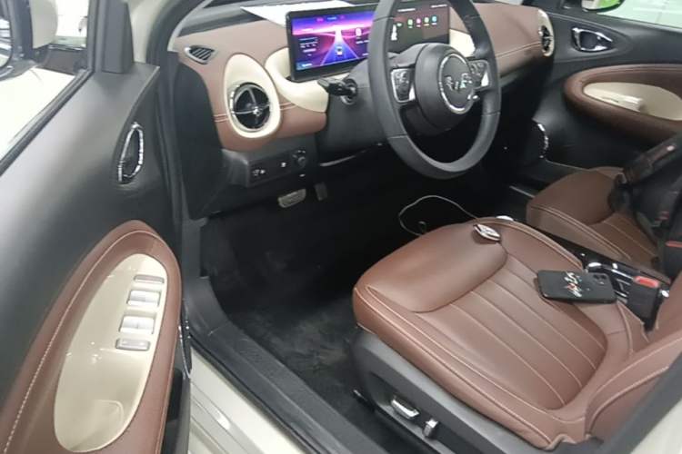 Used Wuling Bingo 2023 333 km Lingxi Connected+ Version