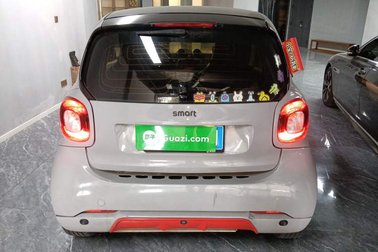 Used smart fortwo 2015 1.0L 52 kW Hardtop Passion Edition
