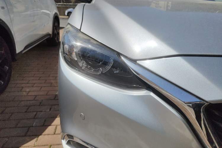 Used Mazda Atenza 2017 2.5L Skyactiv Sport Edition Right Front Headlight