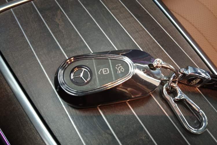 Used Mercedes-Benz E-Class 2024 E 300 L Luxury Model
