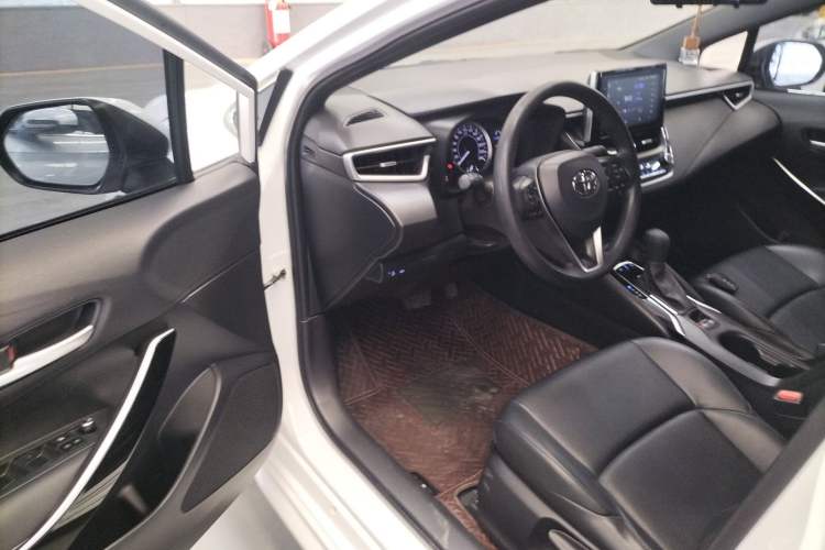 Used Toyota Levin 2022 185T CVT Luxury Edition Driver Seat