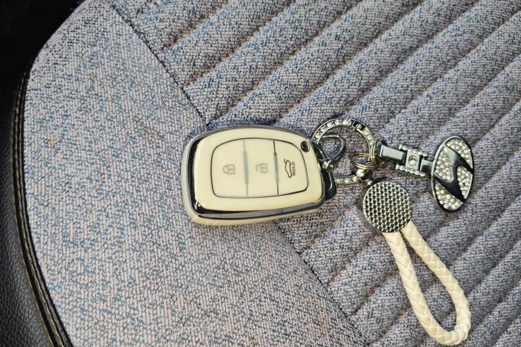 Used Hyundai Elantra (6th Generation / Lingdong) 2016 1.6L Automatic ZhiXuan – Elite Version
