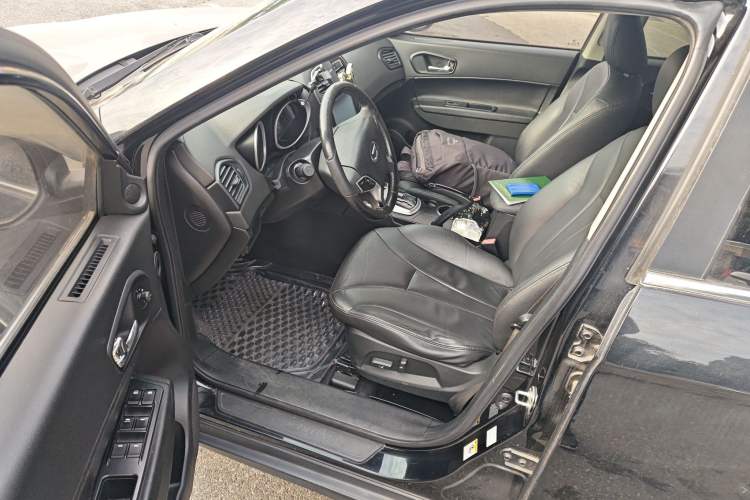 Used GAC Trumpchi GS5 2012 2.0L Automatic Two-Wheel Drive Elite Edition
