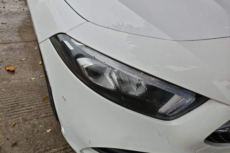 Used Mercedes-Benz A-Class 2022 Revised Version A 200 L Sport Sedan Fashionable Style Right Front Headlight