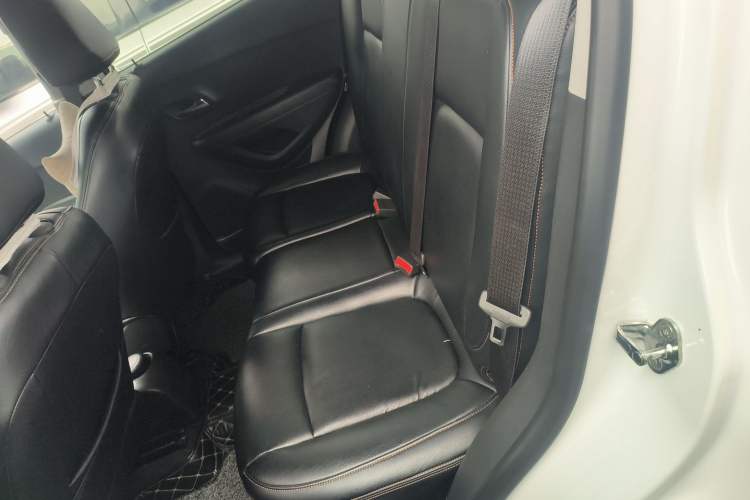 Used Chevrolet Trax 2018 330T Automatic Two-Wheel Drive Elite Model