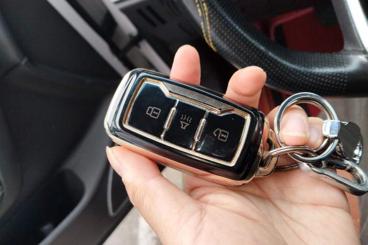 Used JETOUR X70M 2021 1.5T DCT Luxury Partner Model 5 Seats