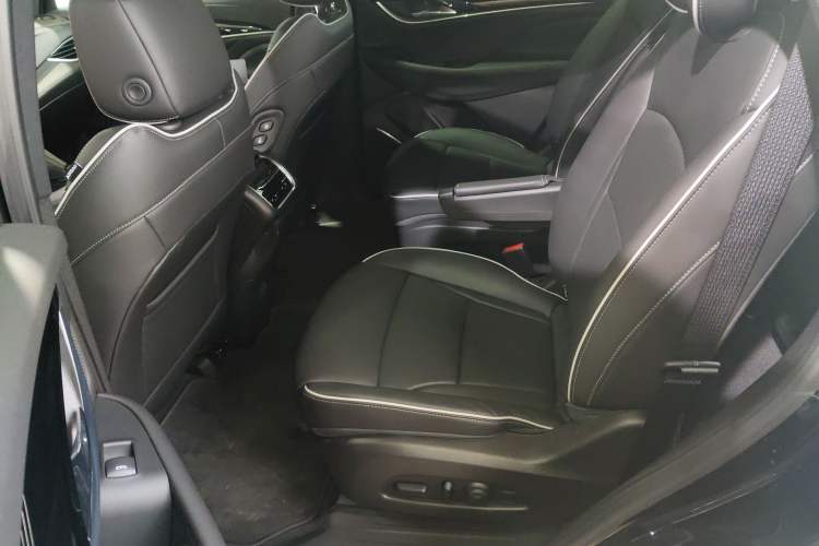 Used Buick Enclave 2022 652T 4x4 Prestige Flagship 6-Seater
