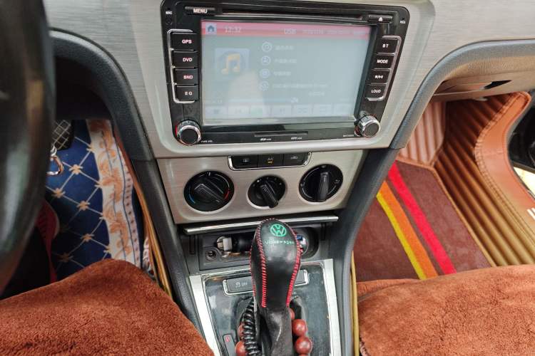 Used Volkswagen Lavida 2013 Restyled Classic 1.6L Automatic Comfort Edition
