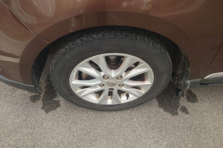 Used Baojun 730 2014 1.5L manual Comfort ESP version 7 seats
