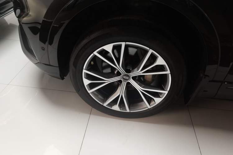 Used Audi Q8 2022 55 TFSI Luxury Dynamic Edition
