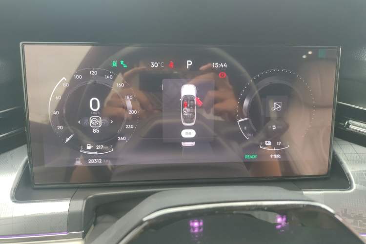 Used Lynk & Co 09 EM-P 2021 2.0T PHEV Ultra Six-Seater
