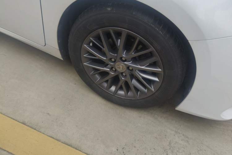 Used Lexus ES 2017 200 30th Anniversary Edition