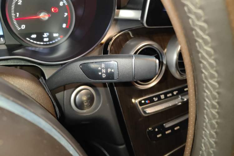 Used Mercedes-Benz GLC 2019 GLC 260 L 4MATIC Luxury Model