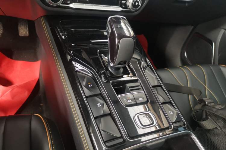 Used Bestune T77 2023 1.5T Automatic Luxury Model
