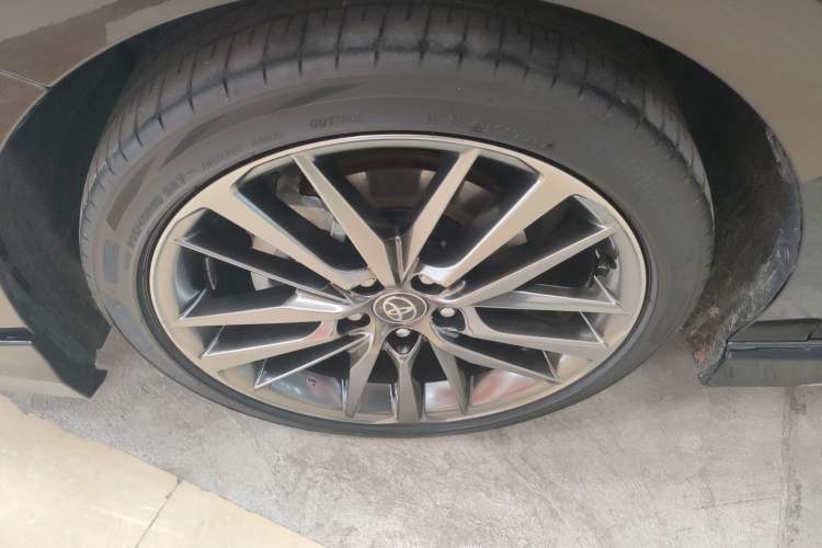 Used Toyota Camry 2024 Dual-Motor 2.0 HXS Sport Plus Edition