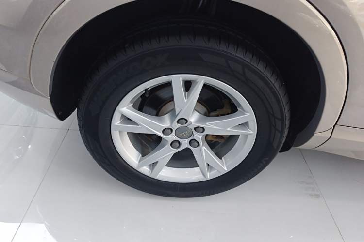 Used Audi Q3 2018 30th Anniversary Edition 35 TFSI Fashion Model
