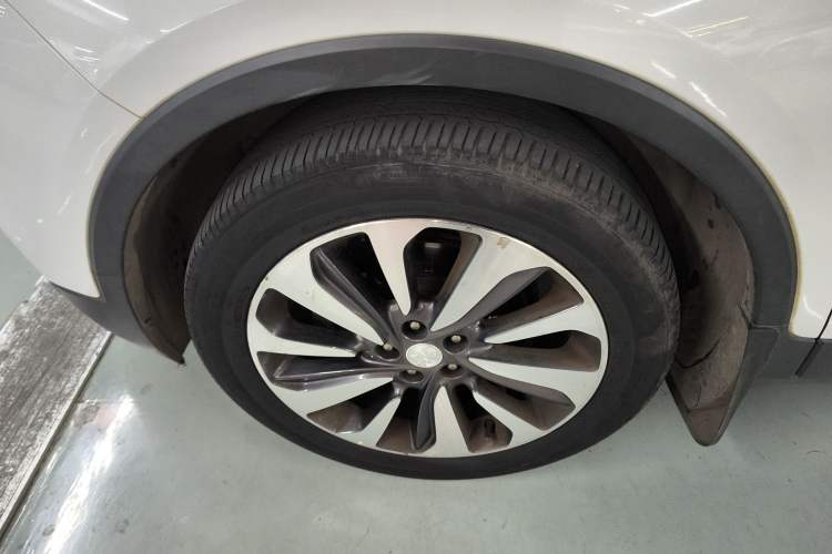 Used Buick Encore 2016 18T Automatic Two-Wheel Drive Urban Elite Model
