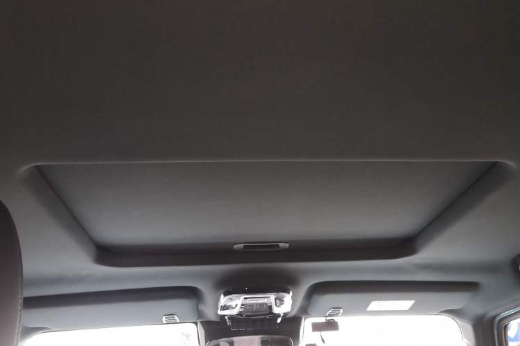 Used 212 T01 2025 2.0T Changfeng
