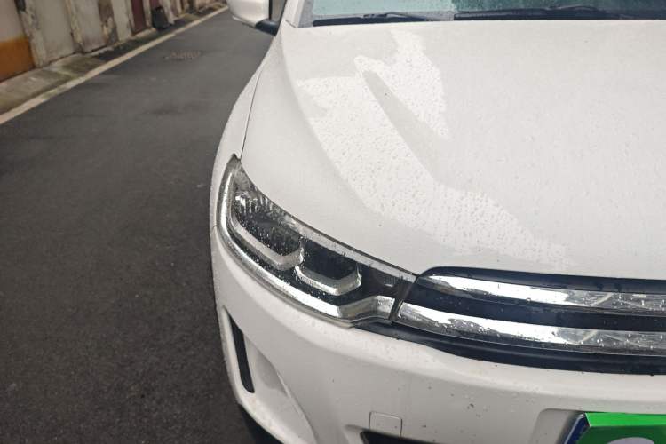 Used Citroen C3-XR 2015 1.6L Manual Fashion Edition Right Front Headlight