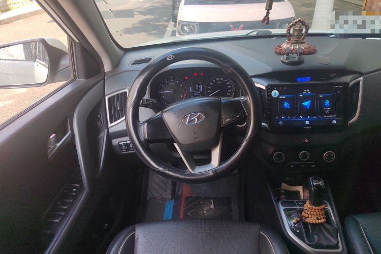 Used Hyundai ix25 2015 1.6L Automatic Two-Wheel Drive Smart GLS Trim Steering Wheel