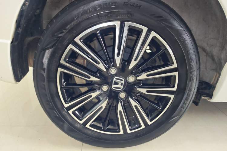 Used Honda Fit 2021 1.5L CVT Trendy Edition Right Rear Wheel Hub