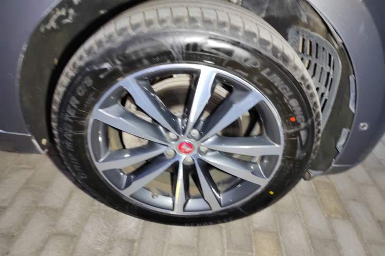 Used Jaguar F-PACE 2021 250 PS R-Dynamic S
