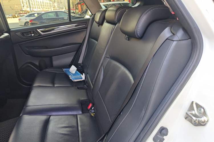 Used Subaru Outback 2015 2.0DIT Prestige Edition
