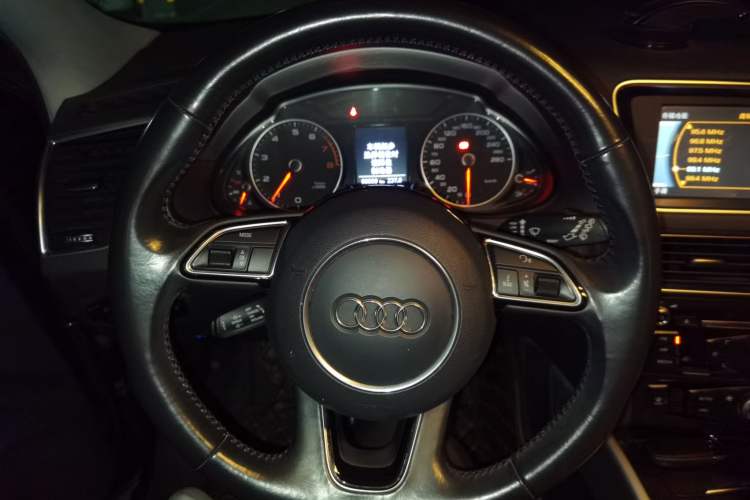 Used Audi Q5 2016 40 TFSI Trendy Edition
