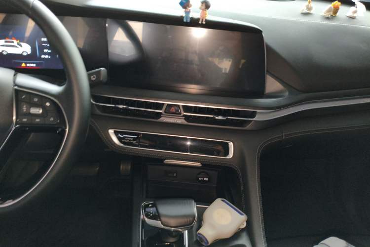 Used CHANGAN CS75 PLUS 2021 1.5T Automatic Prestige Model
