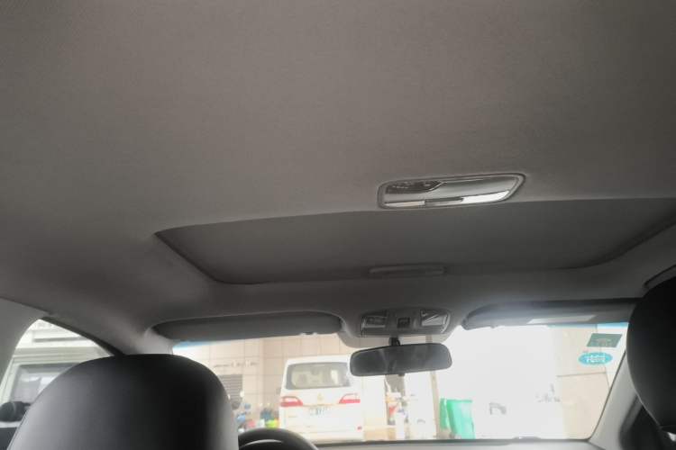 Used Hyundai Elantra (6th Generation / Lingdong) 2016 1.6L Automatic ZhiXuan – Elite Version
