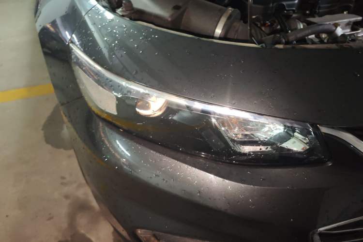 Used Chevrolet Malibu XL 2017 1.5T Automatic Ruichi Edition Right Front Headlight