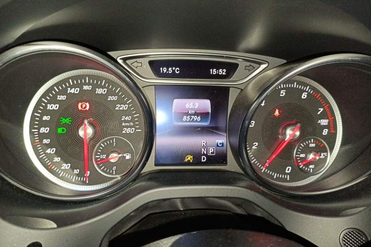 Used Mercedes-Benz GLA 2018 GLA 200 Fashion Model
