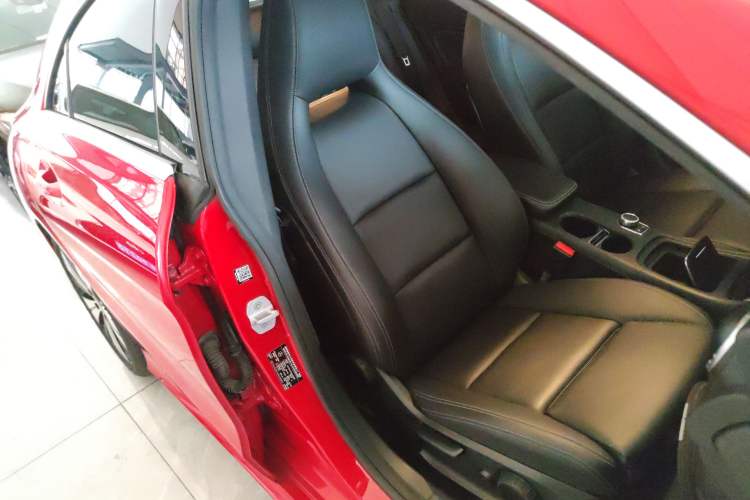 Used Mercedes-Benz CLA 2016 Facelifted CLA 200 Stylish Edition
