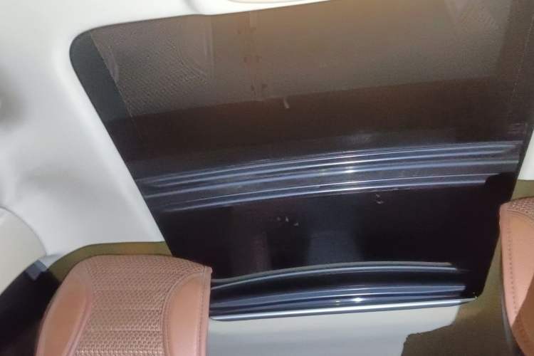 Used Suzuki S-Cross 2014 1.6L Manual Two-Wheel Drive Elite Model
