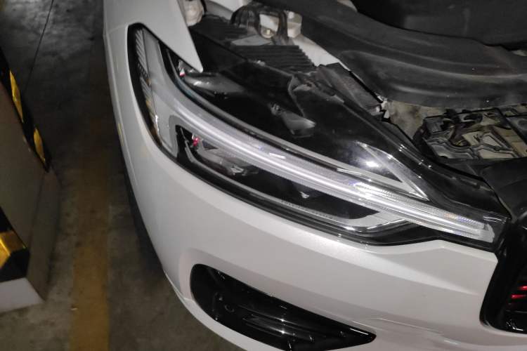 Used Volvo XC60 New Energy 2021 T8 E-Drive Hybrid Smart & Dynamic Edition
