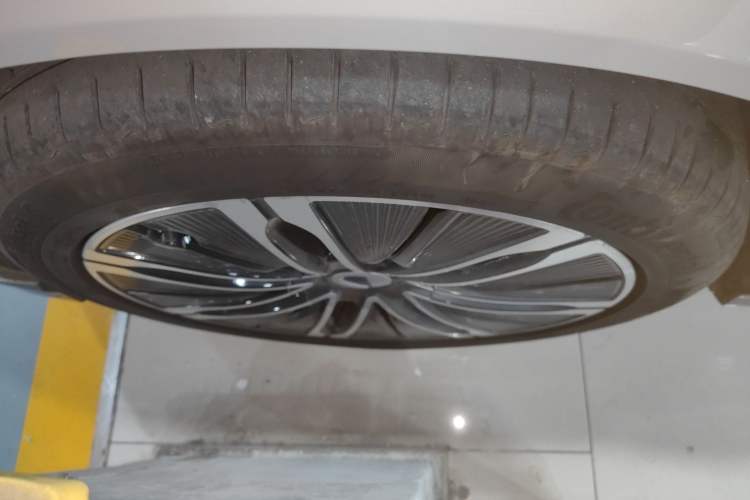 Used Denza N7 2025 630 All-Wheel Drive Intelligent Driving Dual-Laser Flagship Edition