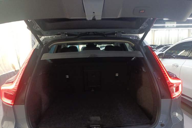Used Volvo XC40 2020 T3 Smart & Stylish Edition Trunk