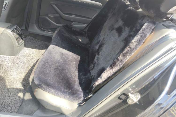 Used Volkswagen Magotan 2021 330TSI DSG 30th Anniversary Edition
