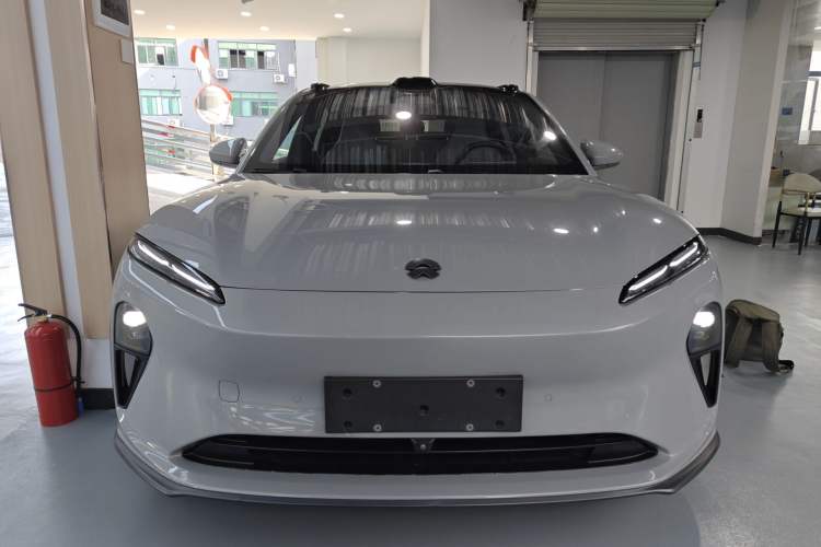 Used Nio ET5 2022 75 kWh Front