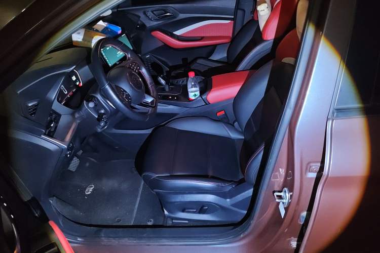 Used MG 5 2021 Revised 300TGI DCT Elegant Luxury Flagship Edition