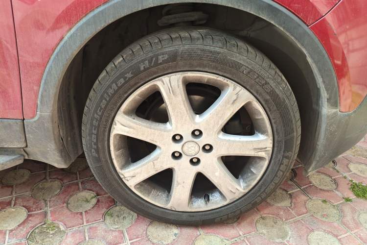 Used Buick Encore 2015 1.4T Automatic Two-Wheel Drive Urban Elite Version
