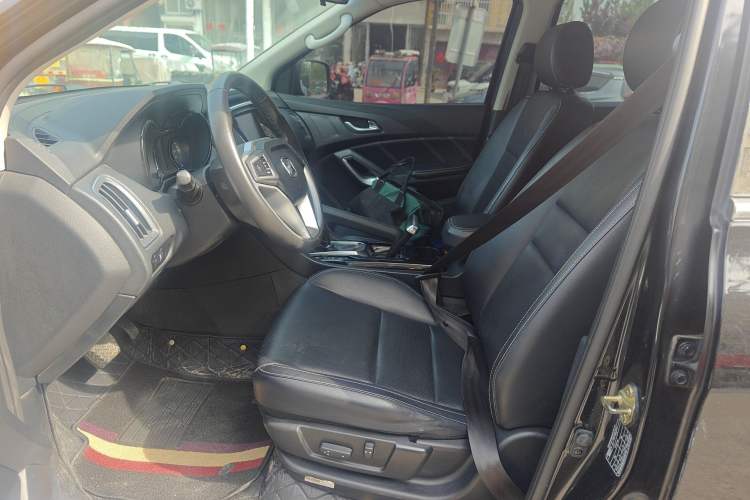 Used JMC Yusheng S350 2016 2.0T Automatic Two-Wheel Drive Gasoline Luxury Version with Sunroof 5 Seats Left Front Seat