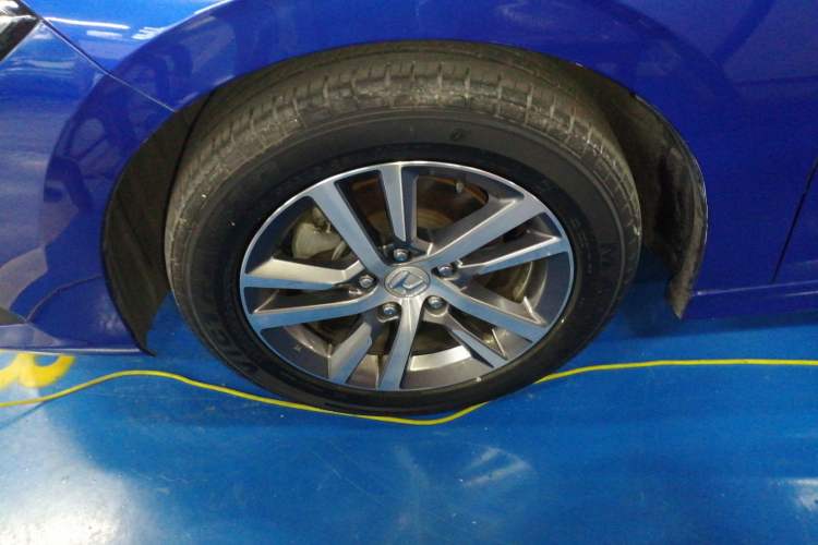 Used Honda Civic 2022 240TURBO CVT Dynamic Edition Left Front Wheel Hub