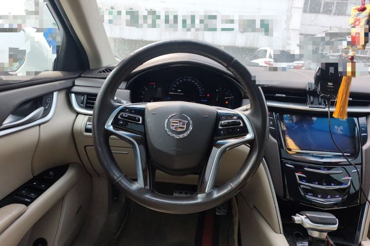 Used Cadillac XTS 2014 28T Comfort Version Steering Wheel