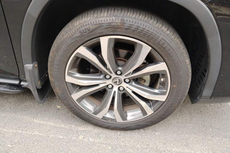 Used Lexus RX 2020 Facelifted 300 4x4 Elegant Edition Right Front Wheel Hub